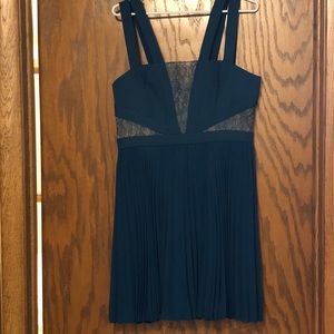 NWT- BCBGMaxAzria Tenzin Dress